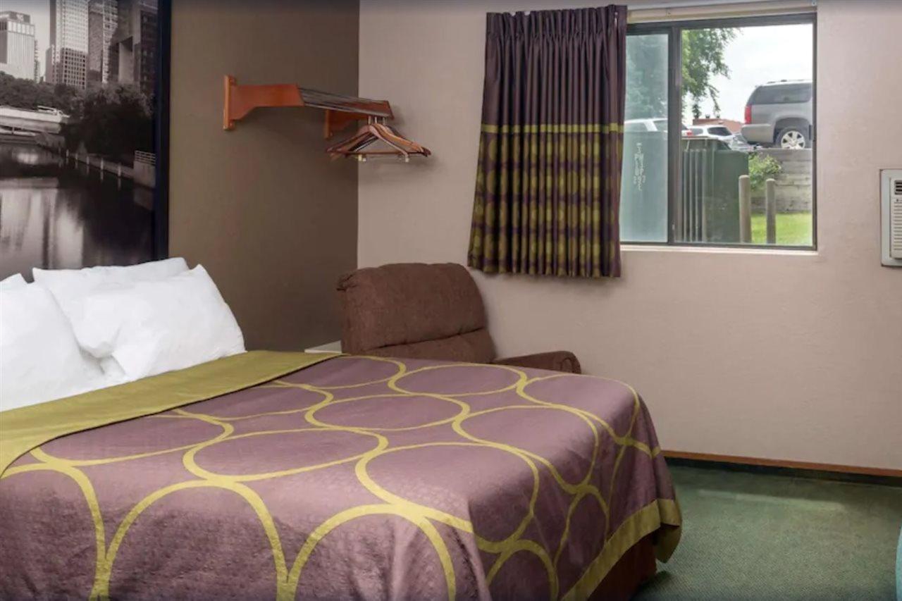 מלון Super 8 By Wyndham Omaha Ne מראה חיצוני תמונה